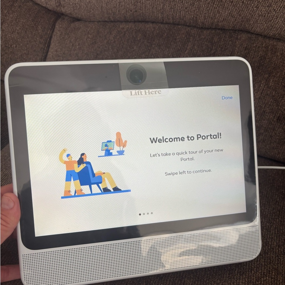 FB Smart Portal w Alexa touch screen